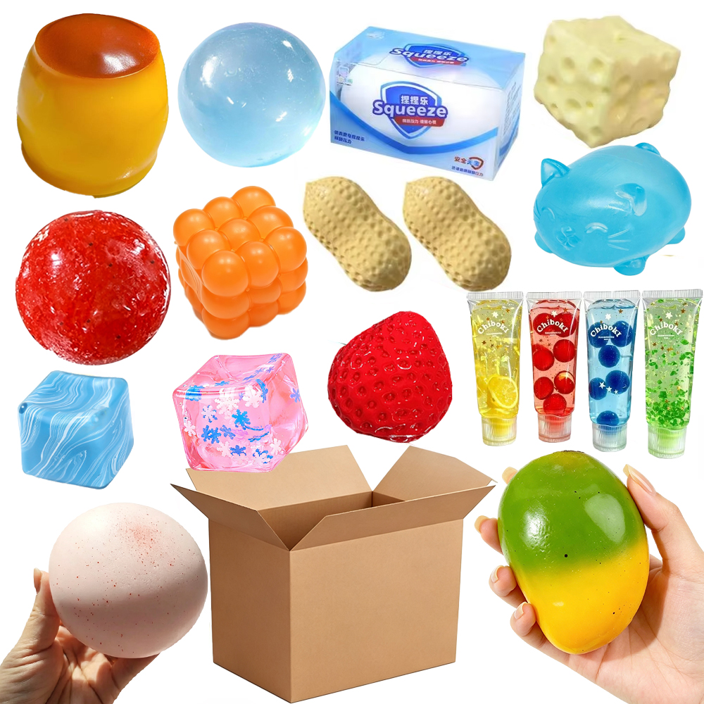Cocktail Shaker Set - Piłeczka antystresowa w kształcie owocu, chrupiąca